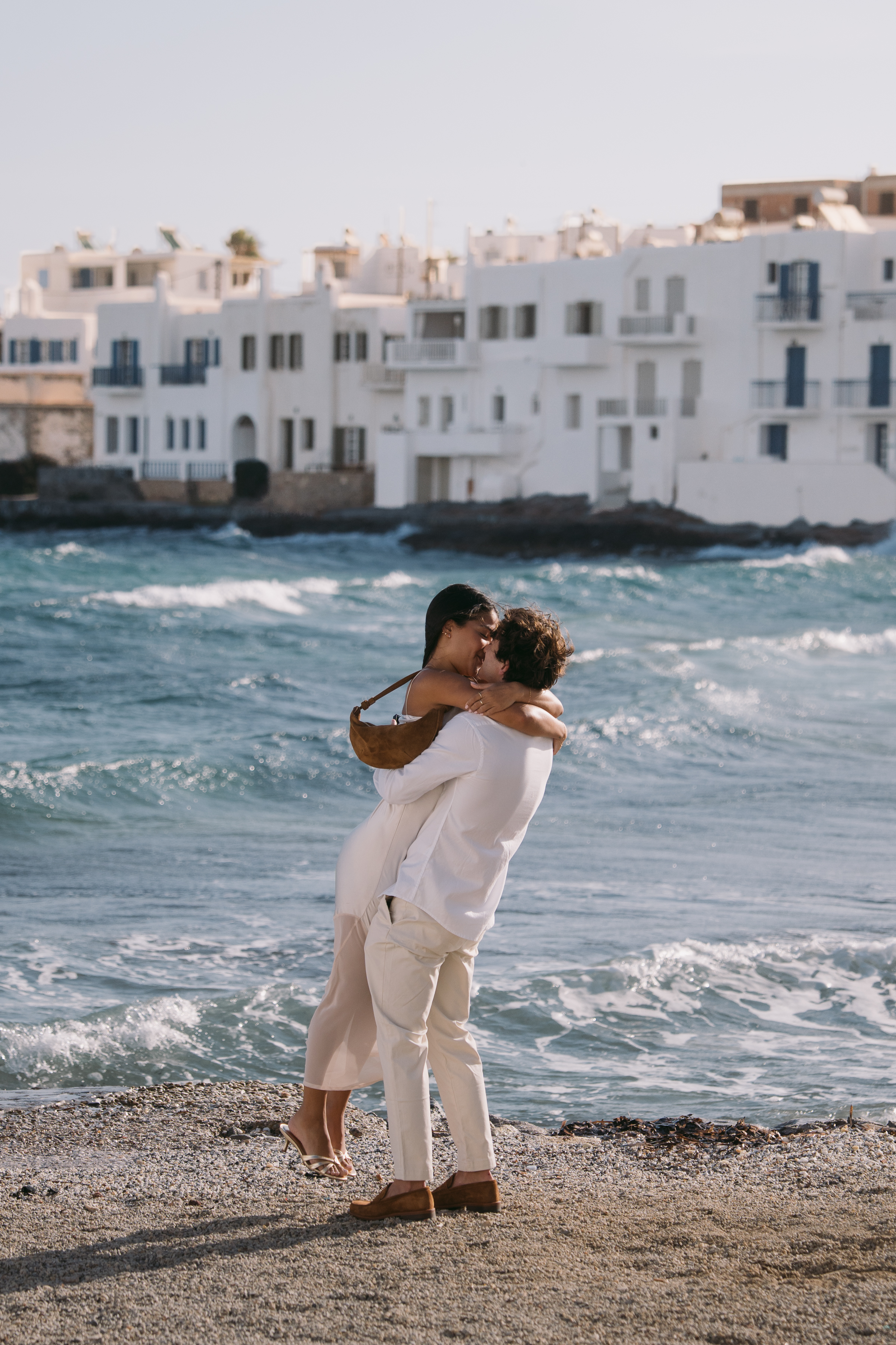 Best 3 Ways to Capture a Surprise Proposal Photoshoot in Greece 