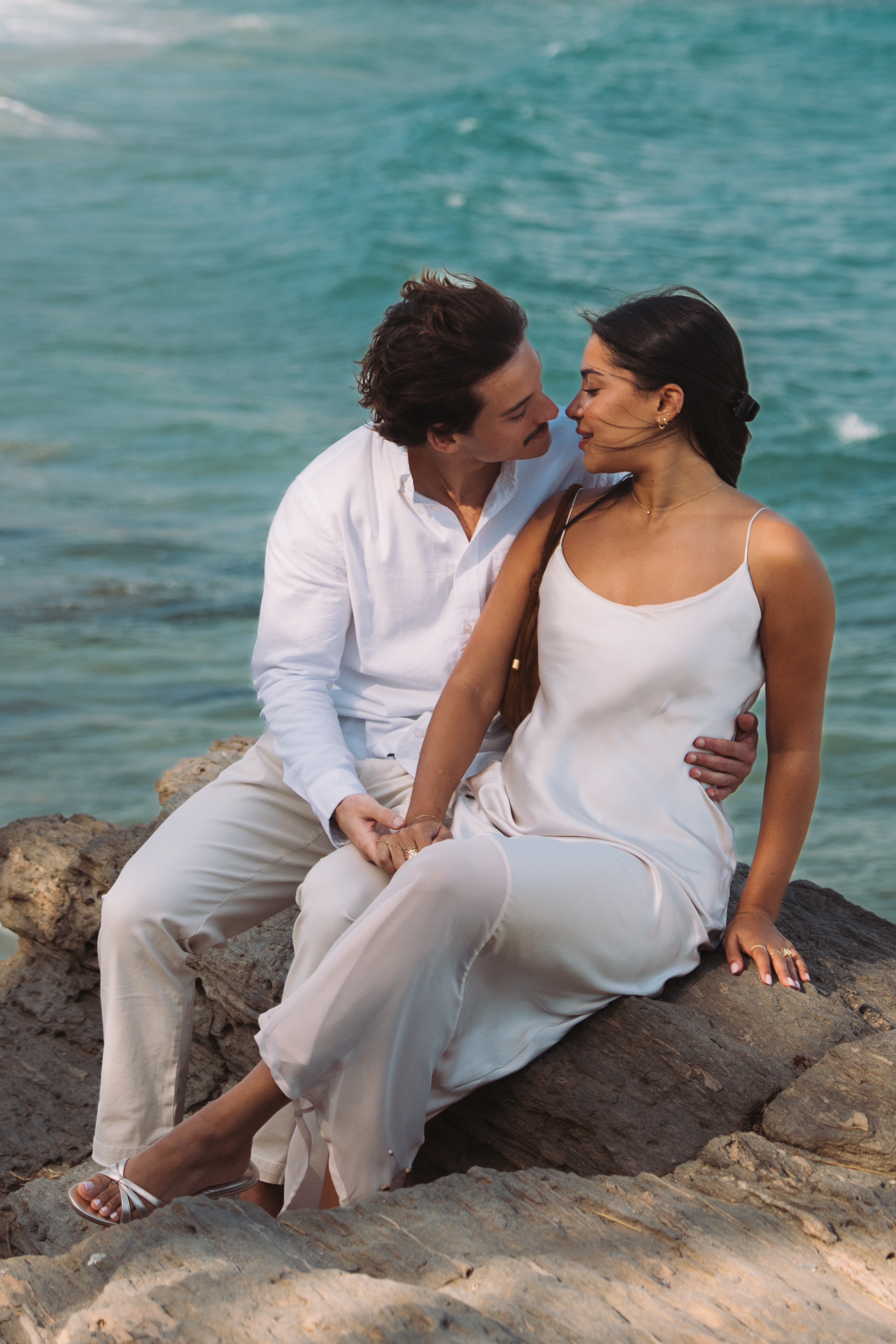 Man proposing to his partner in Naoussa, Paros Island
