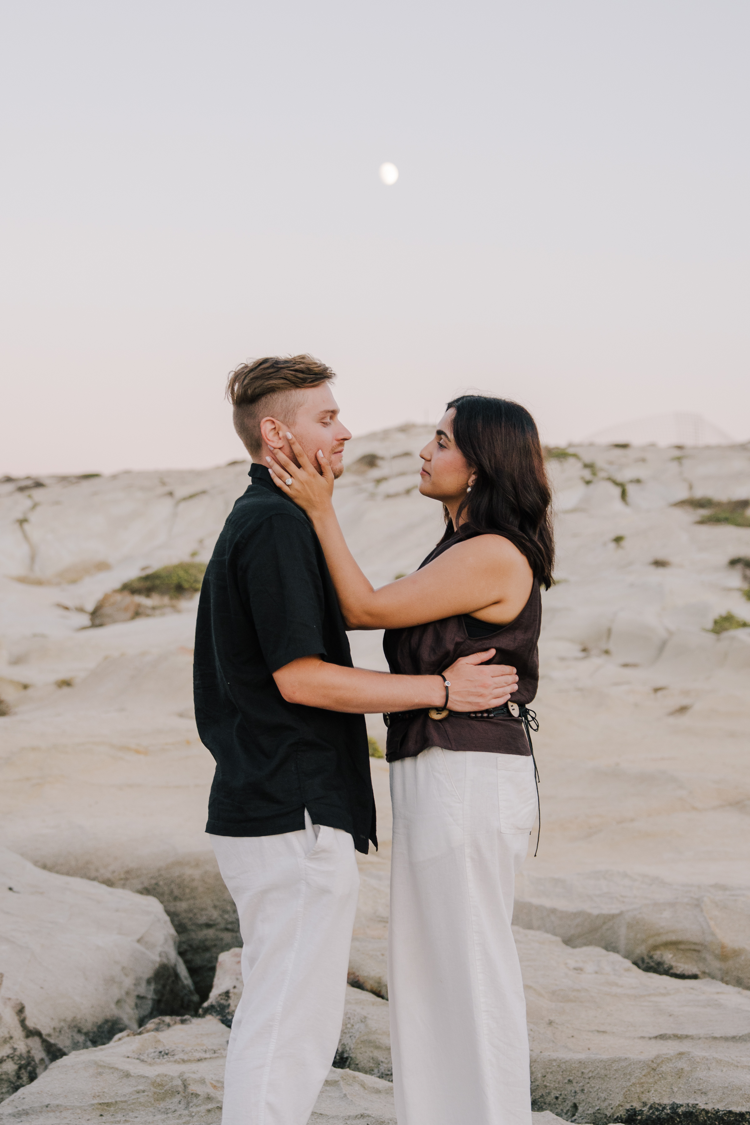 A Surprise Proposal in Mandrakia, Milos